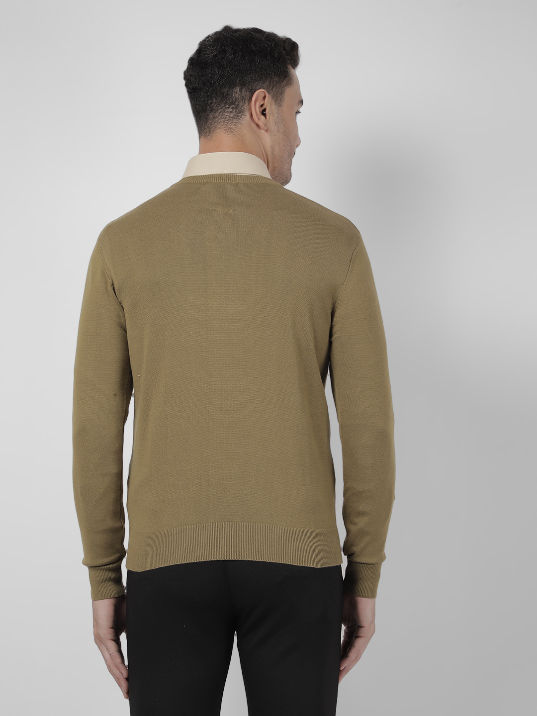 Numero Uno Men Solid Green Sweater
